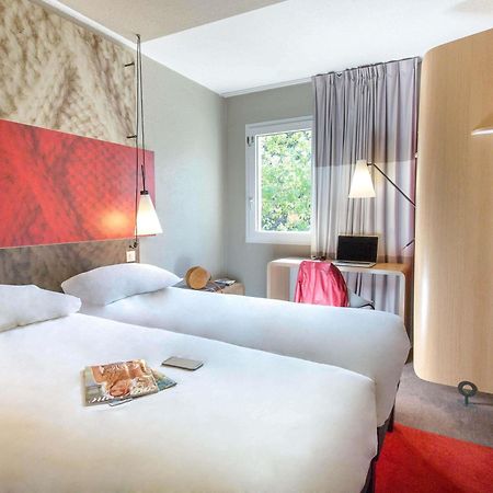 Ibis Brignoles Provence Verte Exterior foto