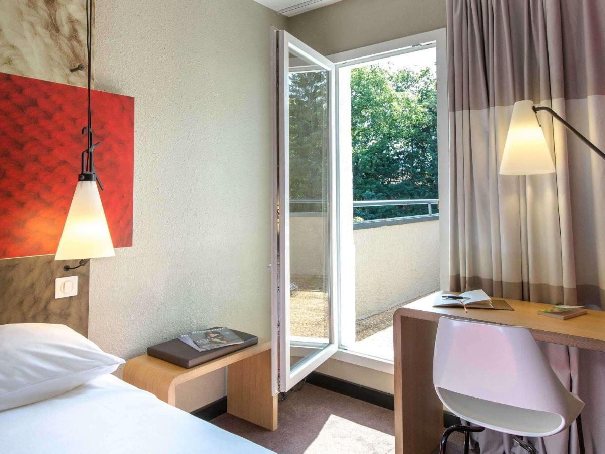 Ibis Brignoles Provence Verte Exterior foto